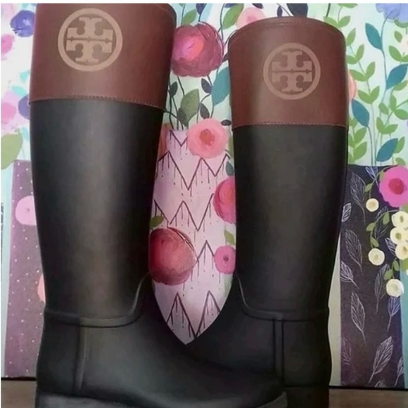 Tory Burch Black and Brown Winter Rain Boots - Picture 2 of 2